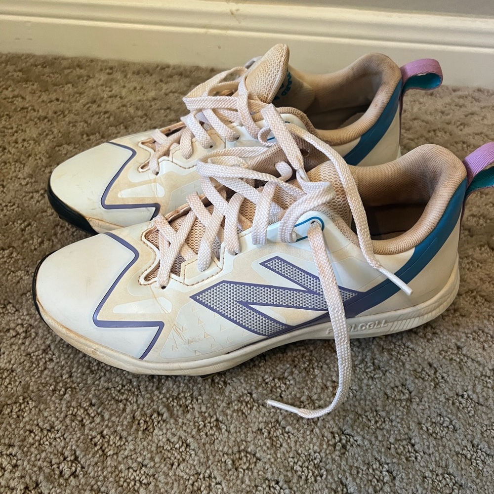 New Balance Youth Romero Duo TPU Molded Fastpitch Softball Cleats